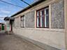 Продам два КАМЕННЫХ дома на одном участке с розами виноградом в центре