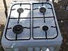 Продам газовую плиту