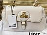 Новая сумка от бренда Love Moschino