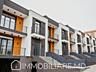 Townhouse cu 3 niveluri, or. Codru Vă propunem spre vânzare townhouse 