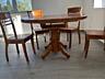 Продам деревянные стол и 4 стула