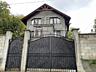 Casa centru Ialoveni 212m2 teren 3 ari