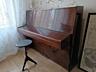 Продам пианино и стул