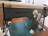 Продам швейную машинку Чайка-2