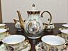 Продам сервиз и набор тарелок в отличном состоянии!