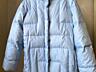 Geaca ușoară, călduroasă cu umplutură din puf natural. Mărime: 46.
