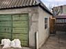 Продам 1/2 дома в Нерубайском со своим отдельным двором