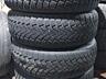 Продам комплект зимних шин 205/60/16