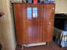 Продам серванты, шкаф, трюмо, стол
