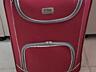 Красный чемодан на 2-х колесиках, размер S
