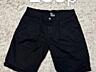 Продам (4 пары джинс) и (2 пары шорт)