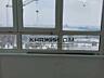 Продаж 2-кімнатної квартири з новим ремонтом у новобудові біля метро .