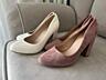 Продам женские туфли 26, и 37р. Белые и розовые