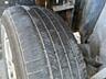 205/60/R15 с дисками и 215/65R16 с дисками