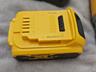 Продам новый аккумуляторный гайковерт DeWalt DCF 900