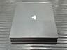 Продам PS4 PRO состояние идеальное