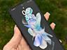 Samsung Galaxy Z Flip 4 — стиль и компактность