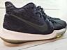 Продам недорого фирменные кроссовки Nike Kyrie 3 Black.