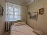 В продаже трехкомнатная квартира в крепком дома, толщина стен 60 см, .