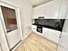 Spre vânzare apartament cu o odaie și living amplasat în sect. Poșta .