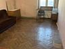 Предлагается к продаже просторная 2 комнатная квартира вблизи центра .