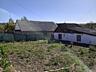Продам два отдельных дома рядом с участками. 34 сотки.