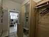 Продаётся просторная квартира площадью 56 м² с современным ремонтом и 