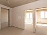 Spre vânzare apartament cu 2 camere amplasat în or. Durlești, str. ...