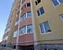 Предлагается к продаже коммерческое помещение в новом кирпичном доме .