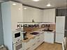 Продаж 1но кімнатної квартири по вул. Ревуцького 40Г. Розташована на .