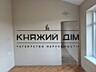 #8203;Пропонується на продаж простора 3-х кімнатна квартира в ...