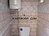 Продаж будинку Ділянка 1,5 сотки. 1-поверх гараж і кухня, на другому .