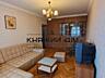 Квартира розташована в житловому фонді 80-90-х років. Будинок має ...