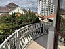 3-комн. квартира на Азарова (Андрея Гулого-Гуленко), Французский