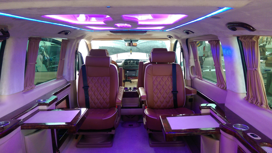 Микроавтобус мерседес 8. Мерседес Бенц Виано (8. Mercedes Benz Vito VIP 2005. Мерседес Виано 8 мест. Микроавтобус Мерседес Виано салон.