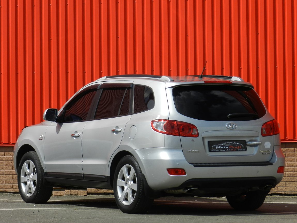 Хендай санта фе 2008 год бензин. Хёндай Санта Фе 2008 2.7. Hyundai Santa Fe 2008. Санта Фе 2.7 2007. Санта Фе 2008 2.7 бензин.