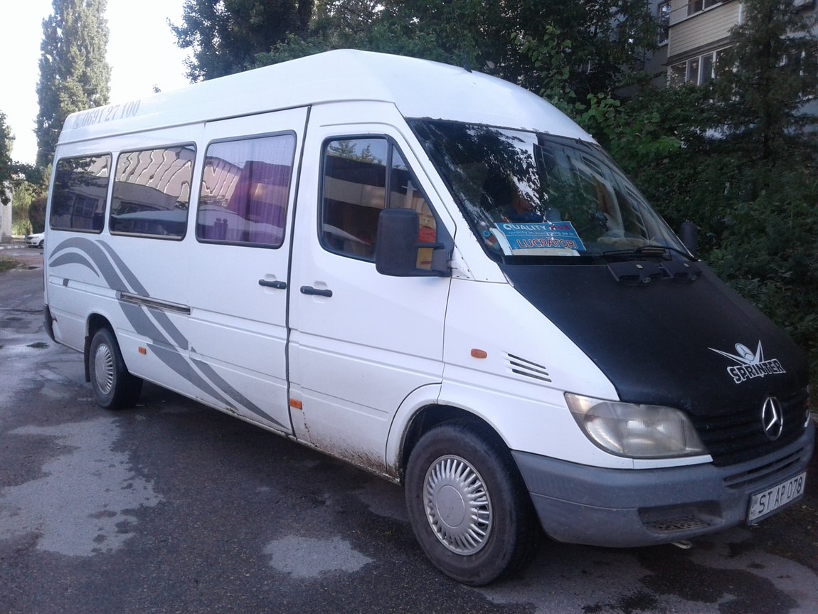 Автобус 17 мест. Пассажирские перевозки Молдова. Mercedes Moldova.