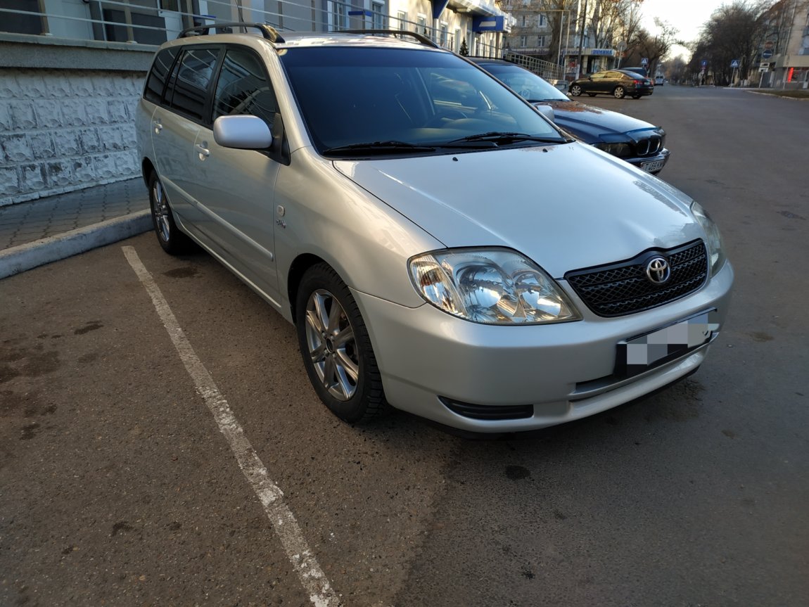 Toyota corolla 2002 года. Toyota corolla 2002 года