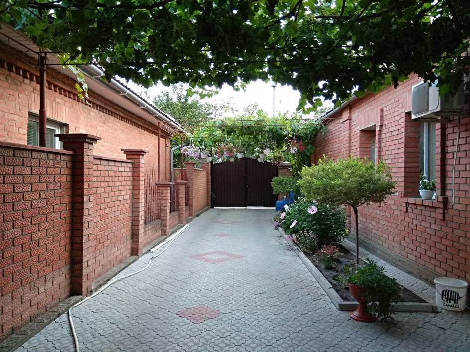 Маклер тирасполь дома в тирасполе. Маклер приднестровье бендеры. Маклер тирасполь дома в тирасполе. Частный дом в бендерах. Маклер тирасполь дома в тирасполе.