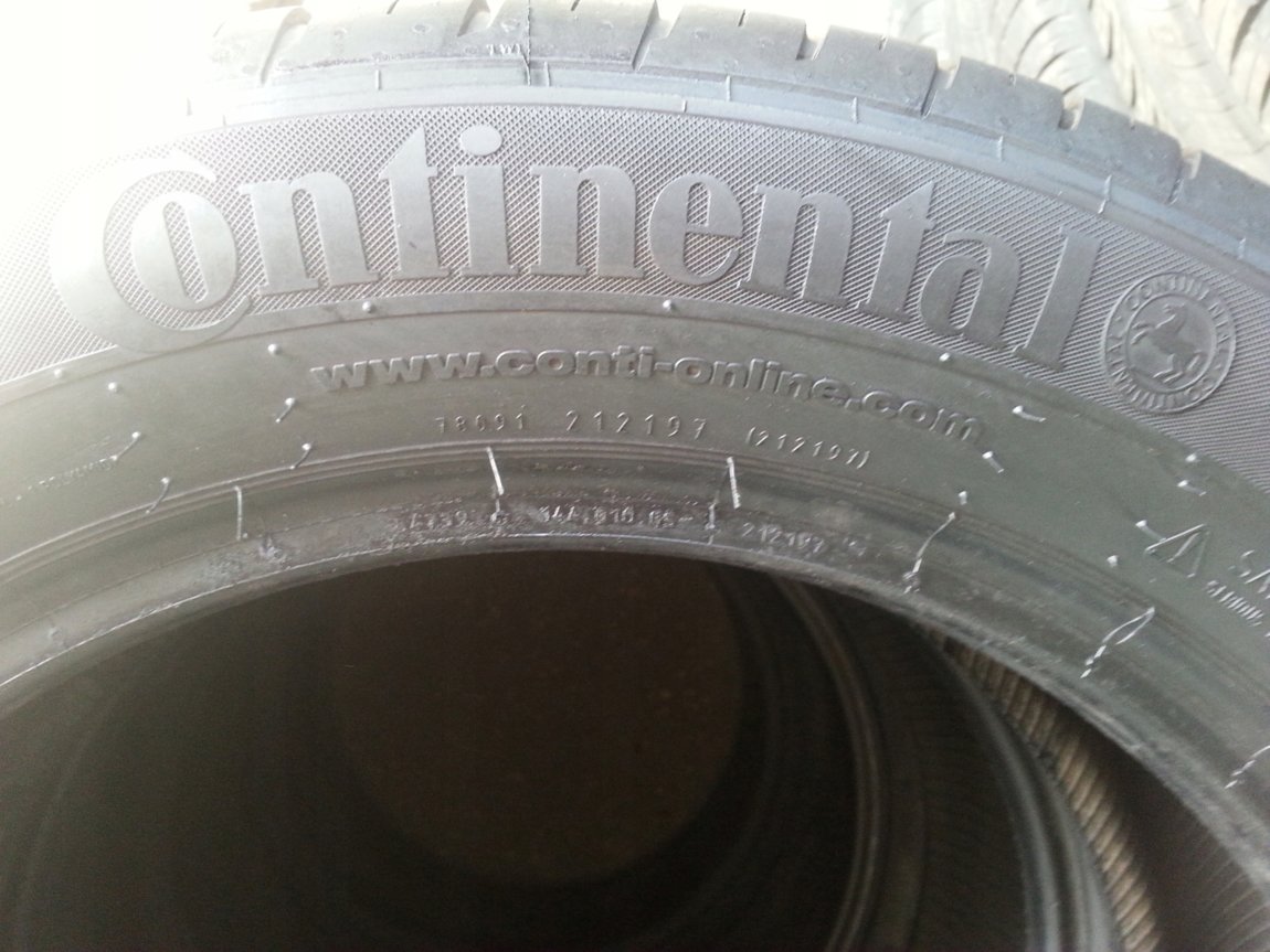 Резина континенталь r17. 17/215/55 Continental CONTIPREMIUMCONTACT 5 94v. Шина Континенталь 215/55 r17 94v. 215/55 R17 Continental CONTIPREMIUMCONTACT 5 94v TL лето. Continental CONTIPREMIUMCONTACT 5 215/55 r17 94v год выпуска.