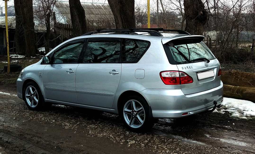 Тойота авенсис версо. Toyota Avensis Verso Tuning. Тойота Авенсис версо 2006. Тойота Авенсис версо 2004 Рестайлинг.