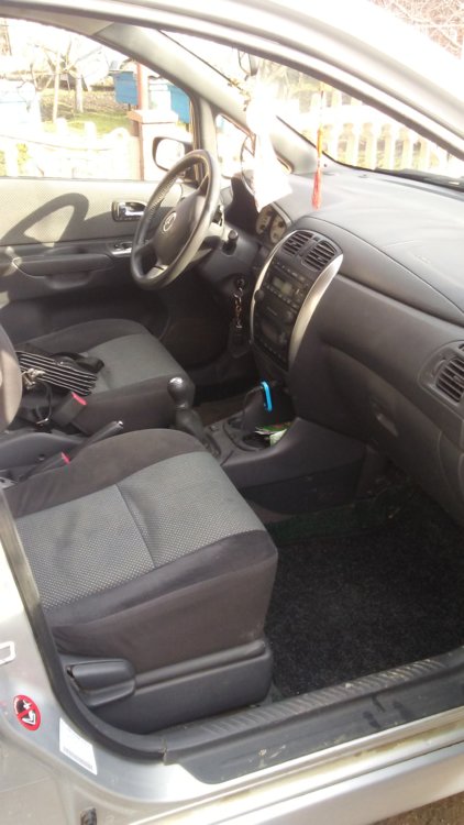 Mazda premacy салон