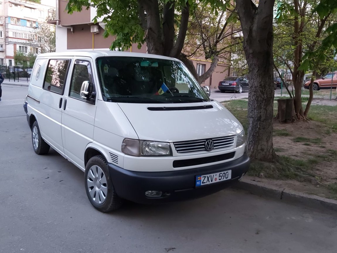 Коса морда т4. Т4 косая морда. VW t4 с косой мордой. Фольксваген т4 косая морда Лонг фото.