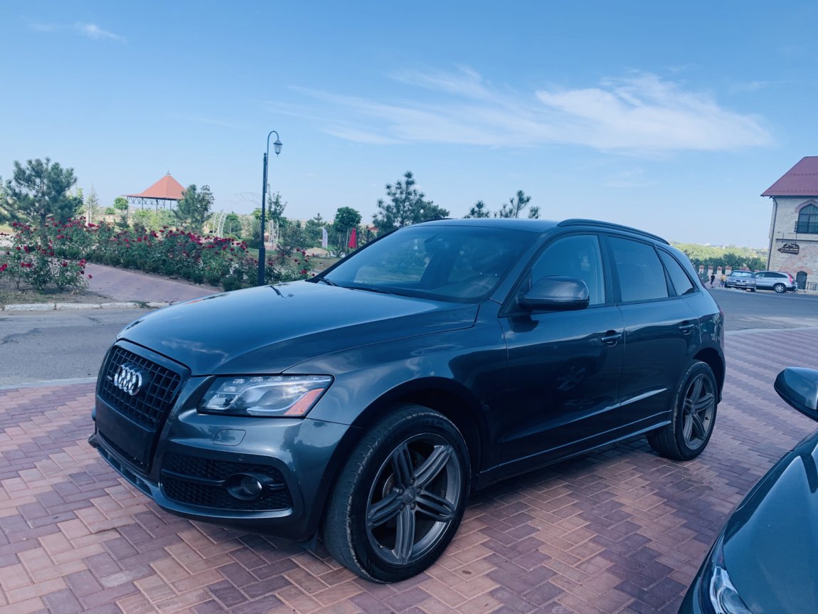 Audi q5 коричневый