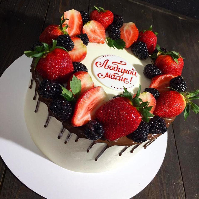 Фото тортов с днем рождения вика