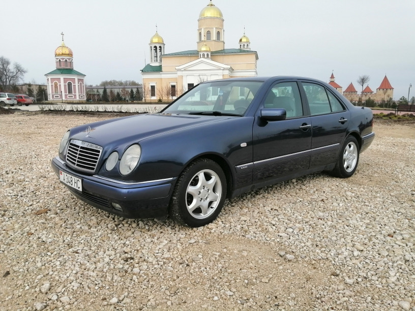 Мерседес 210 какой акб