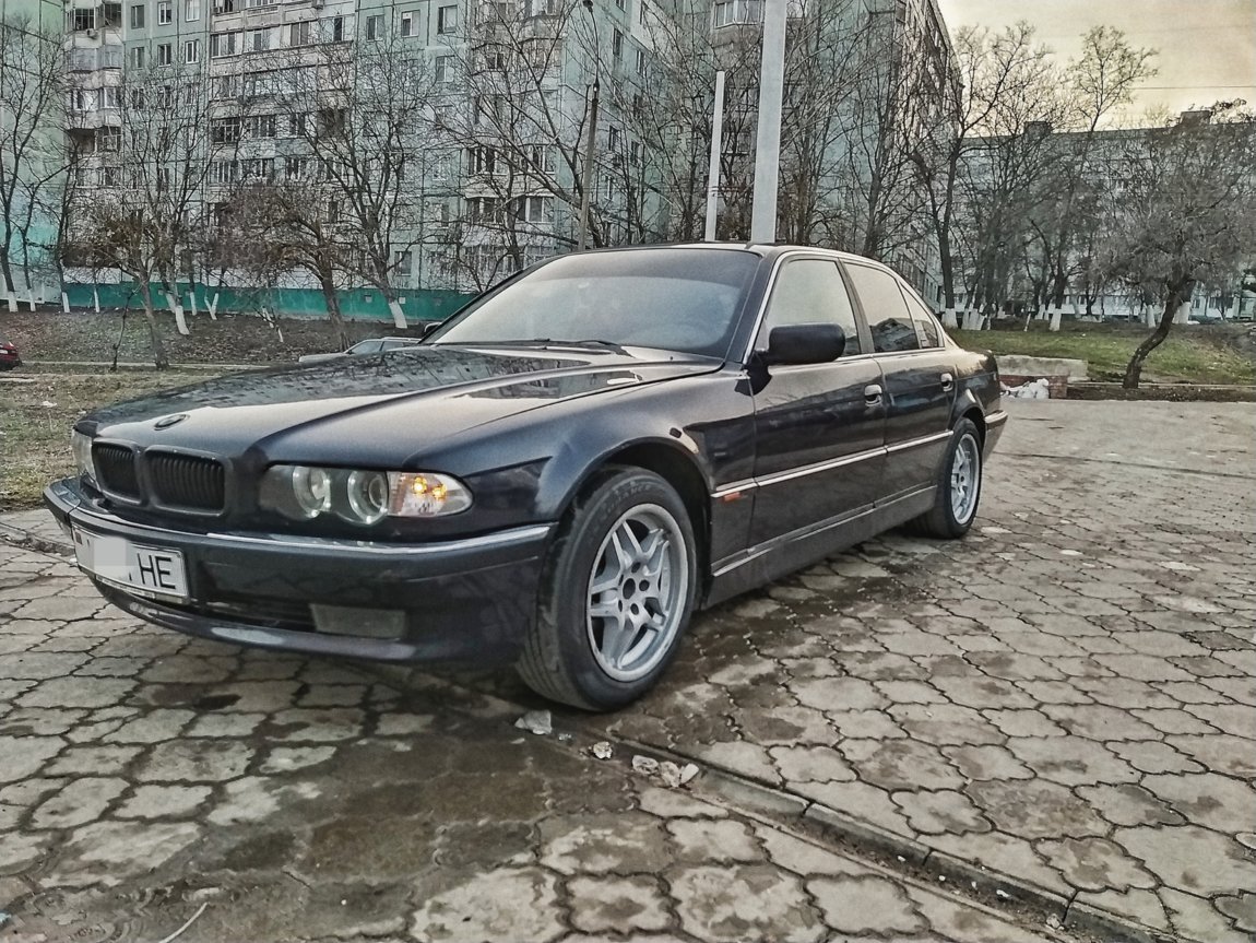 Бмв 730 фото БМВ 730 дизель 3350