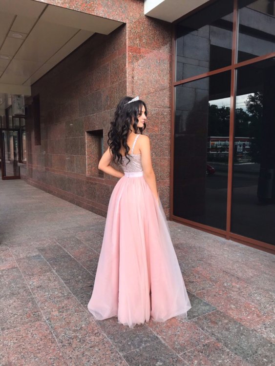 ПРОКАТ ВЕЧЕРНЕГО ПЛАТЬЯ 35