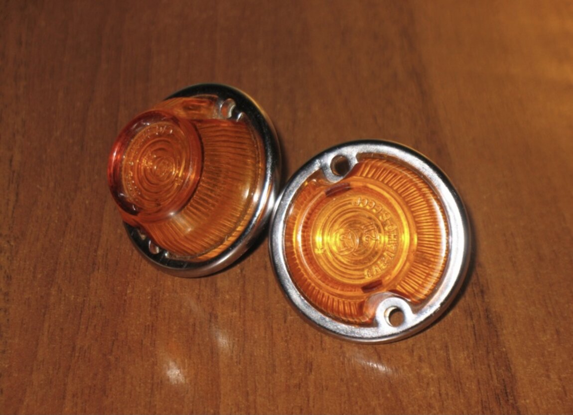 Поворот м на 75. Поворотники иж 412. Радиус разворота автомобиля схема. Поворот фигуры. Угол 45 градусов.