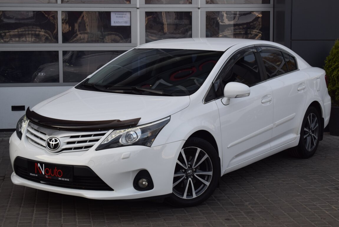 Toyota Avensis 2013